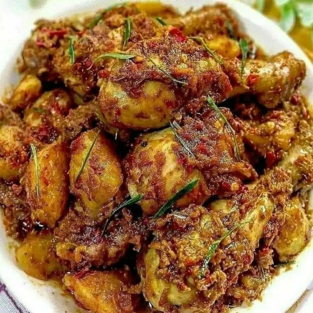 13 Resep ayam pedas untuk sahur, empuk, mudah dibuat, dan menggugah selera
