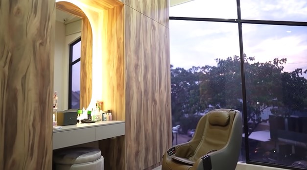 kamar Felicya Angelista ala di drakor © YouTube kamar Felicya Angelista ala di drakor © YouTube