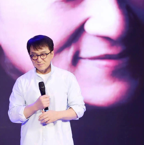 Transformasi jackie chan @jackiechan Transformasi jackie chan @jackiechan