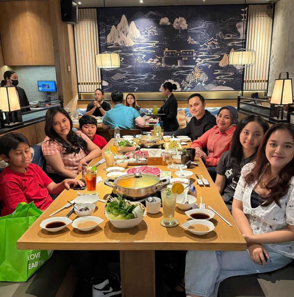 putri sulung dewi nurmania © 2024 brilio.net putri sulung dewi nurmania © 2024 brilio.net