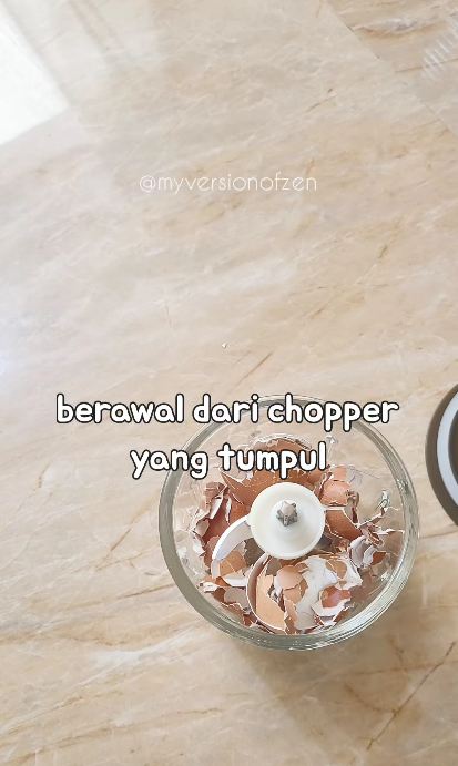 Pakai 1 ampas dapur, trik enyahkan noda gosong wajan stainless ini ampuh bikin kinclong