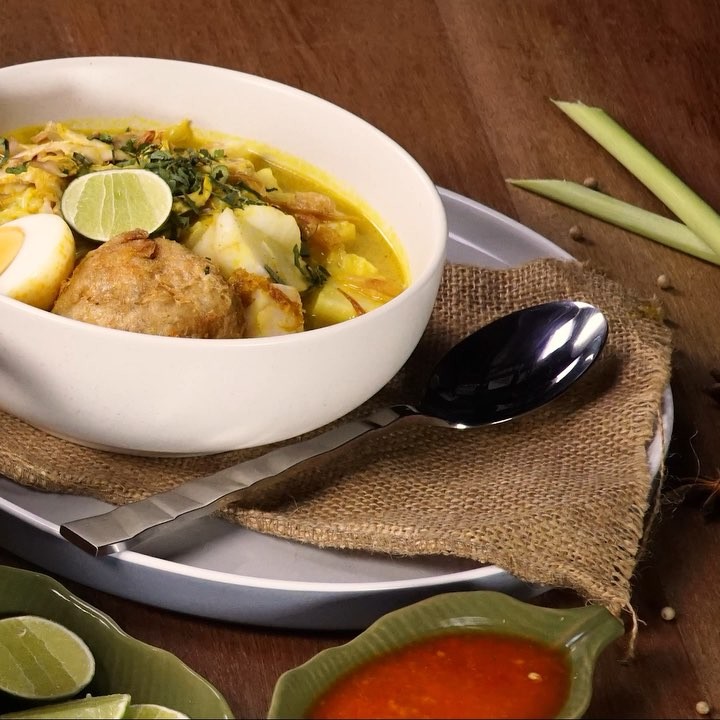 13 Resep bumbu soto ayam tanpa santan, gurih, simpel, penuh rempah, dan cocok untuk buka puasa