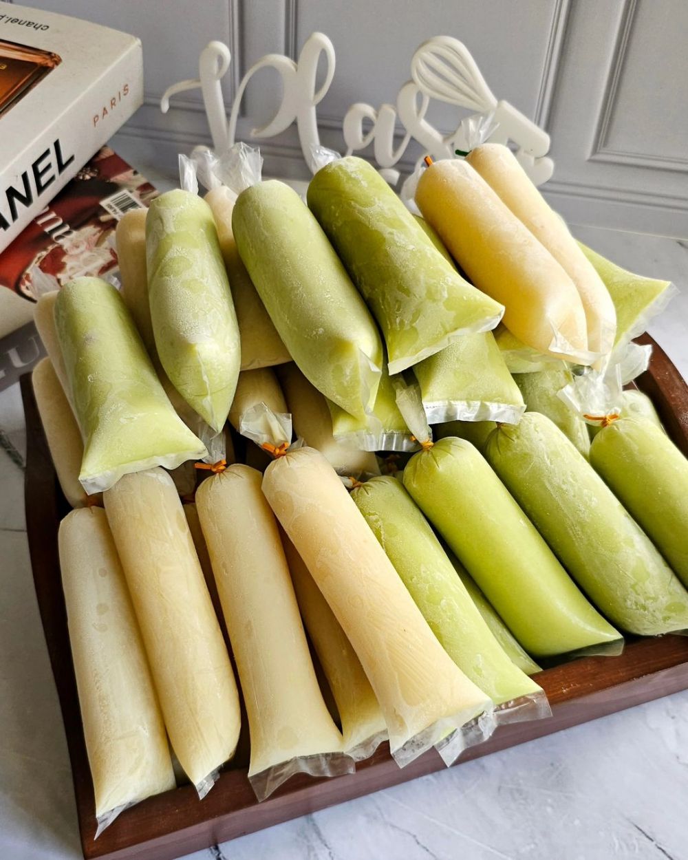 13 Cara membuat es lilin untuk takjil, praktis, segar, dan bisa jadi ide jualan