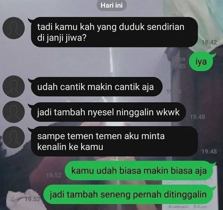 Chat lucu sama mantan ini penuh dendam dan amarah © X