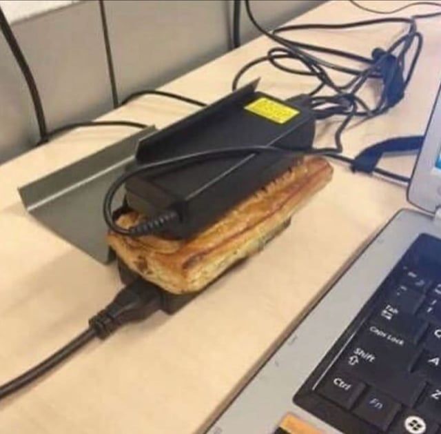 Potret kocak lifehack makanan © X Potret kocak lifehack makanan © X