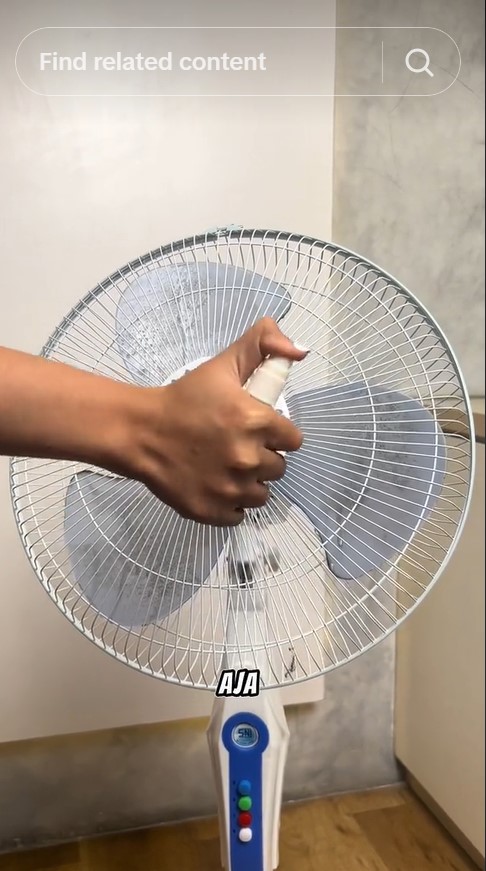 Kinclong dalam 30 detik, ini trik bersihkan debu kipas angin tanpa dibongkar cuma pakai 3 bahan dapur