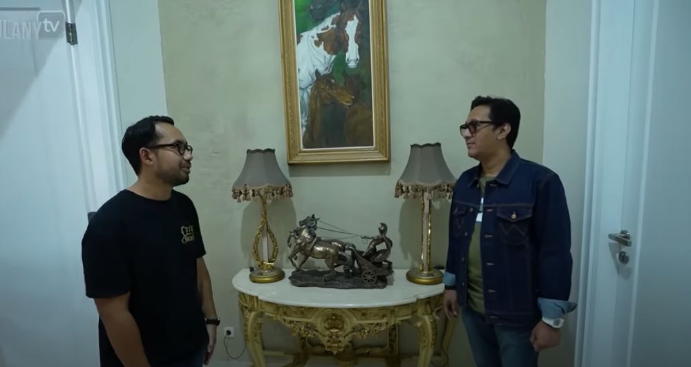 potret kamar tidur Kiki Saputri & suami © 2024 brilio.net potret kamar tidur Kiki Saputri & suami © 2024 brilio.net