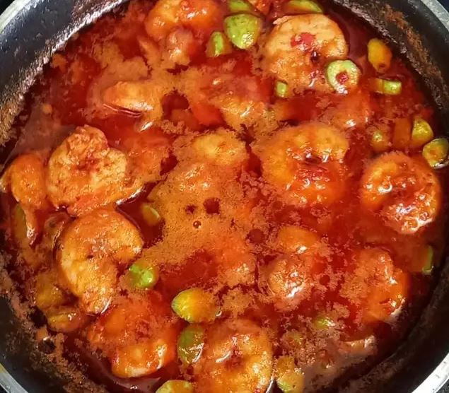 17 Resep menu sahur serba kuah merah, simpel, enak, dan menggugah selera
