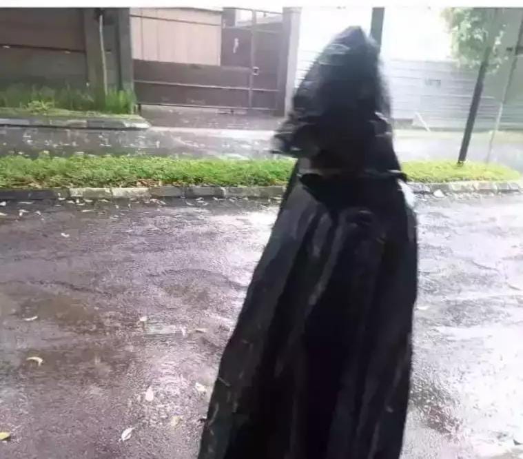 siasat nyeleneh orang jalani musim hujan berbagai sumber siasat nyeleneh orang jalani musim hujan berbagai sumber