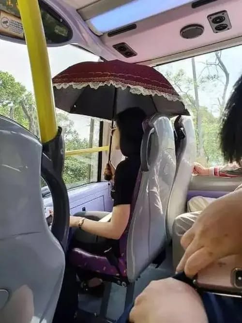 siasat nyeleneh orang jalani musim hujan berbagai sumber siasat nyeleneh orang jalani musim hujan berbagai sumber