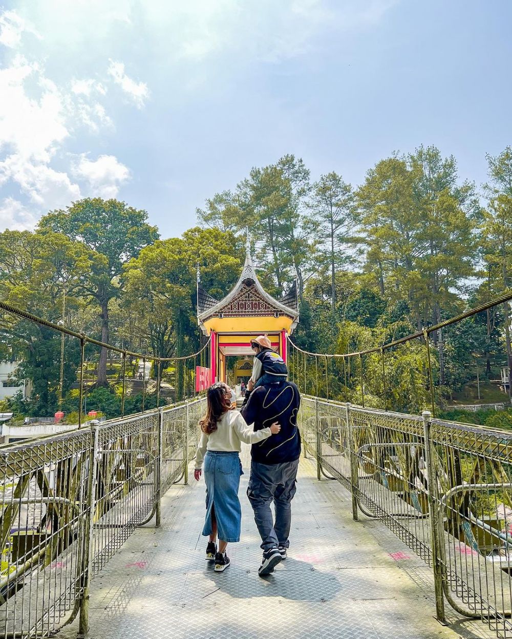 kedekatan kiky saputri dan putrinya © 2024 brilio.net