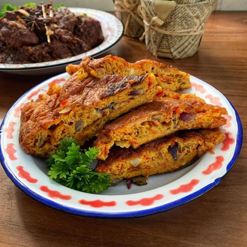 13 Resep menu sahur serba telur dadar Padang, enak, simpel, dan bikin nagih