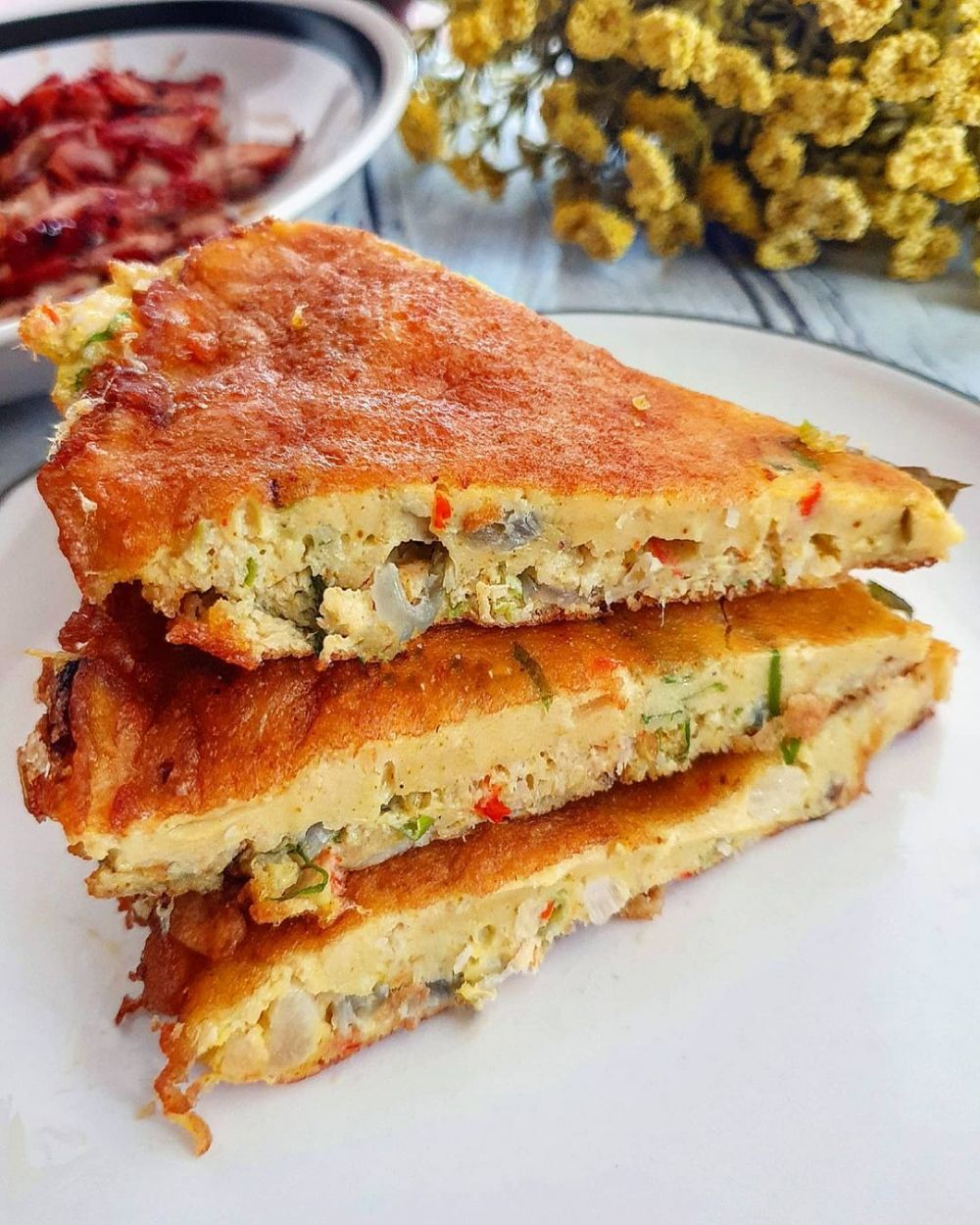 13 Resep menu sahur serba telur dadar Padang, enak, simpel, dan bikin nagih