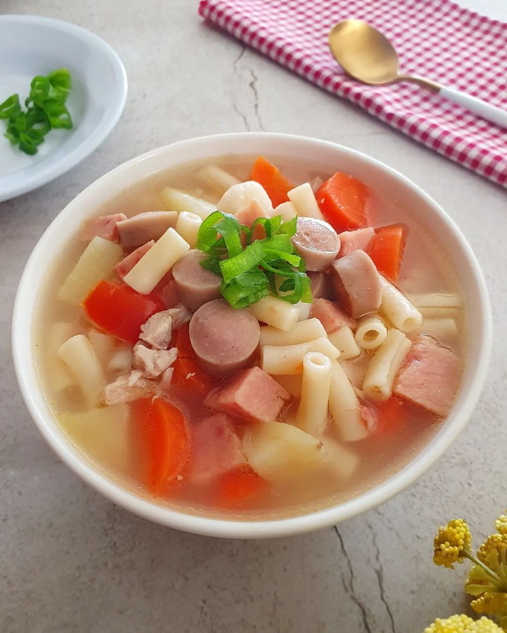 17 Resep menu sahur sederhana selama 30 hari, enak, praktis, dan bikin nagih