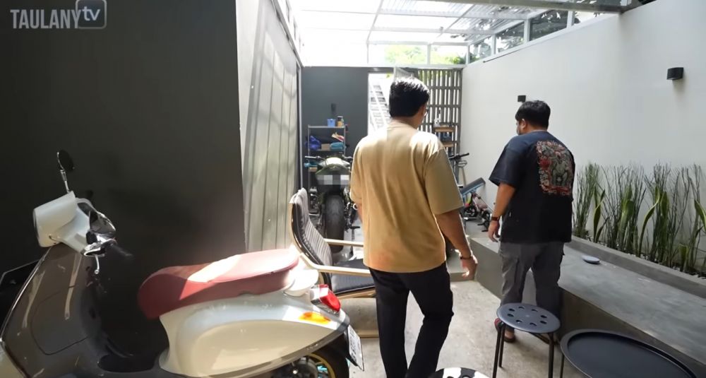 Potret rumah Rigen yang minimalis modern YouTube