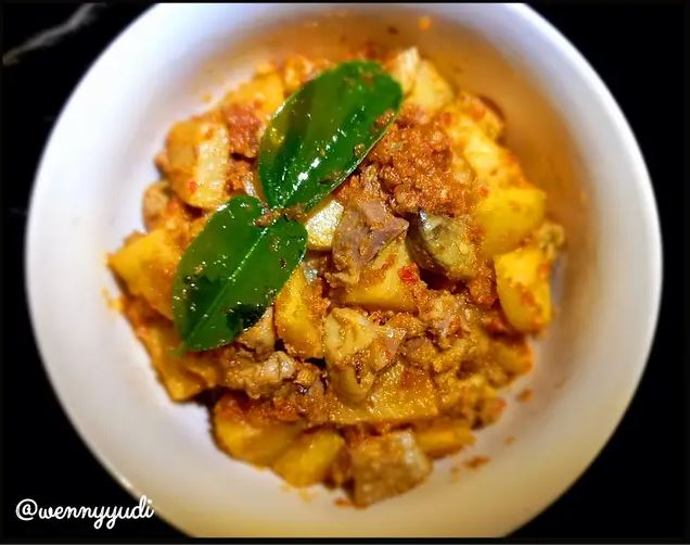 15 Resep sambal goreng kentang ati untuk Lebaran, enak, praktis, dan bikin nagih