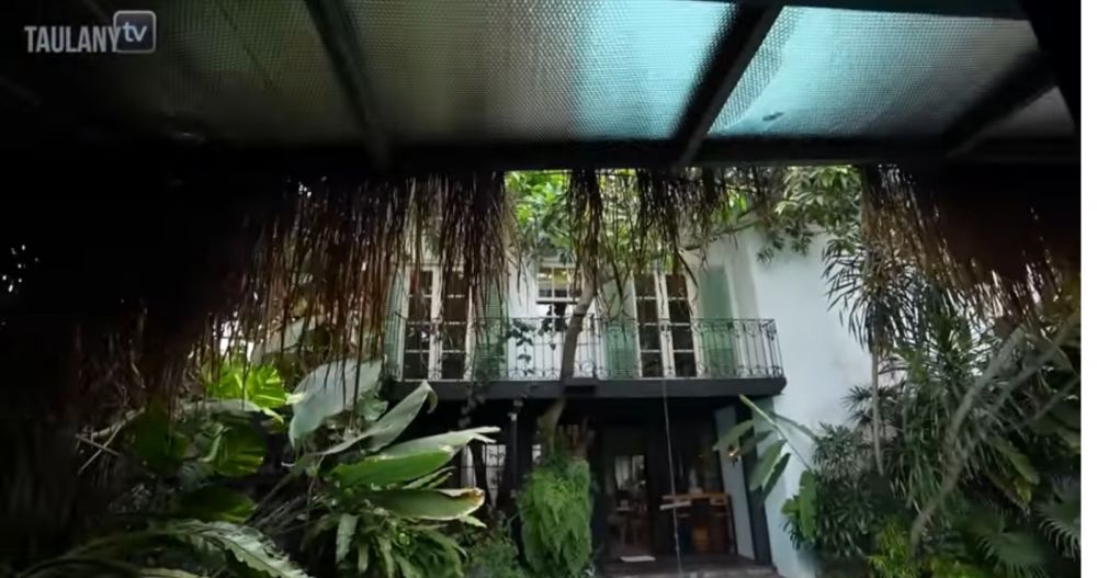 taman asri di rumah Dwi Sasono YouTube taman asri di rumah Dwi Sasono YouTube