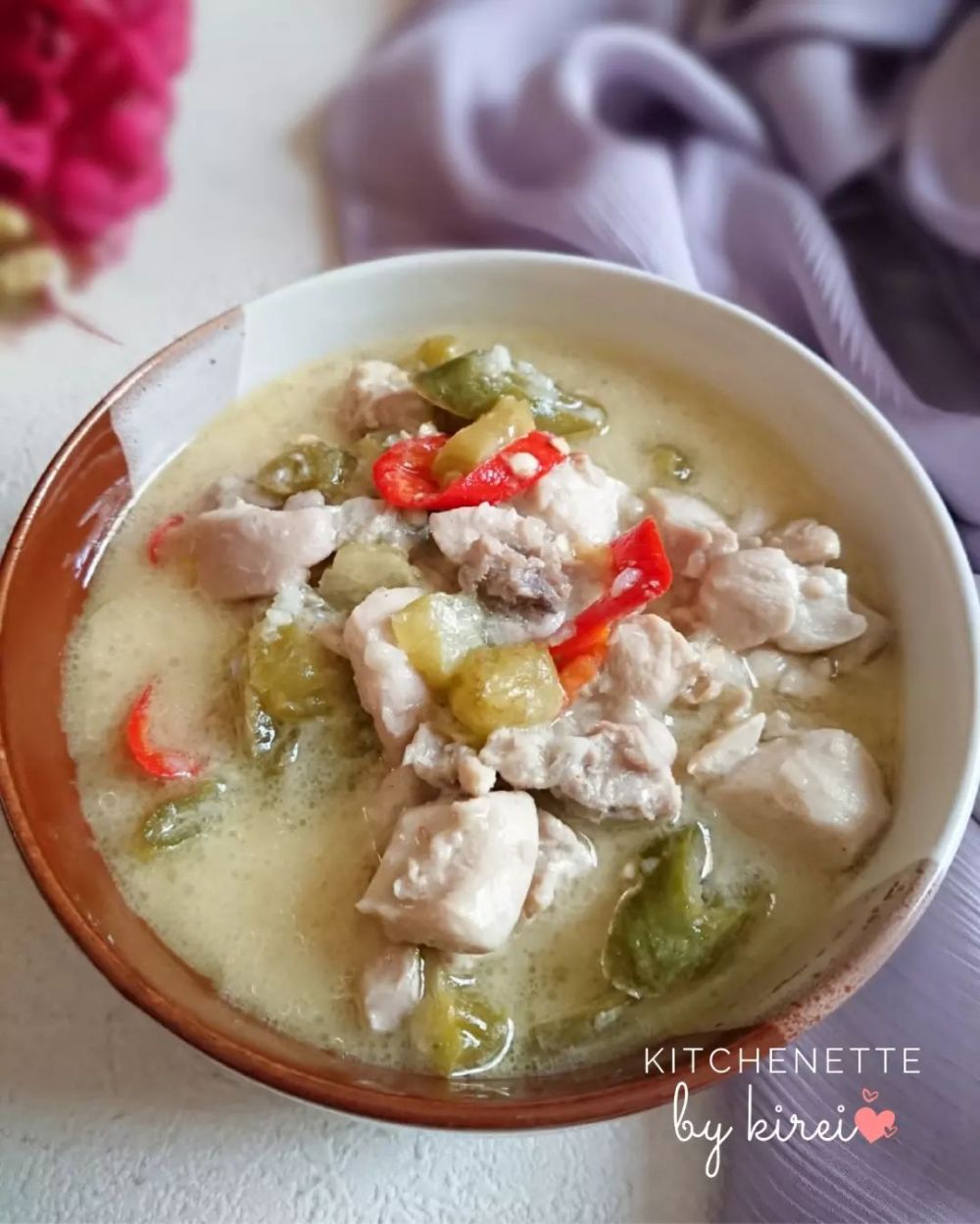 25 Resep ayam berkuah untuk sahur, enak, empuk, simpel, dan bikin nagih