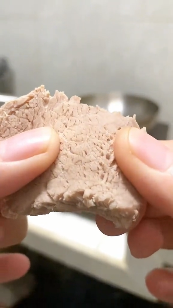 Empuk dalam 12 menit, ini cara cepat merebus daging sapi agar matang sempurna meski tanpa presto