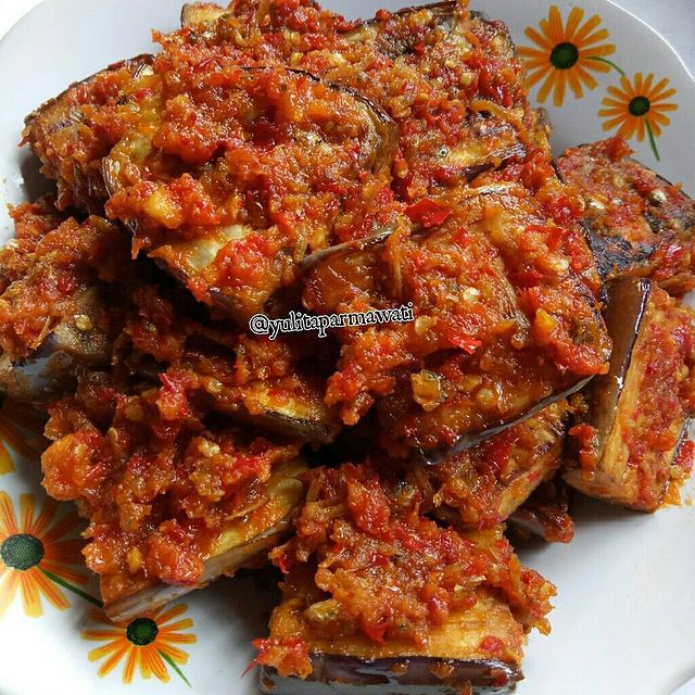 13 Resep menu sahur serba bumbu merah, enak, praktis, dan bikin nagih