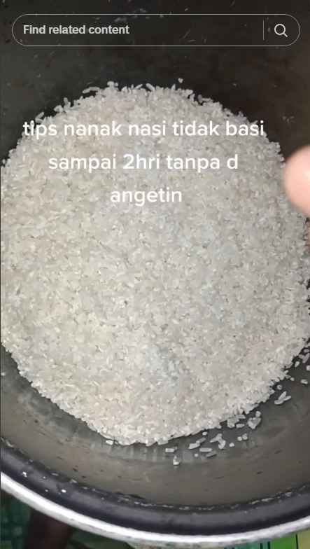 Tanpa minyak goreng, ini trik agar nasi tak berkerak dan basi meski disimpan 2 hari di rice cooker