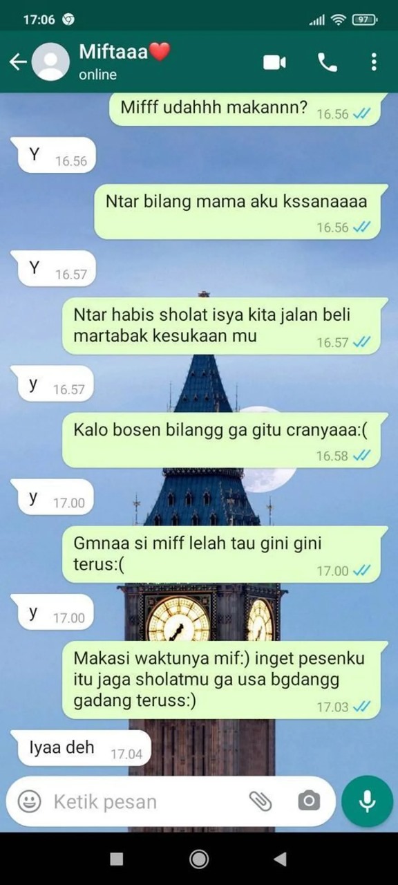 Chat lucu orang bucin sama gebetan © X