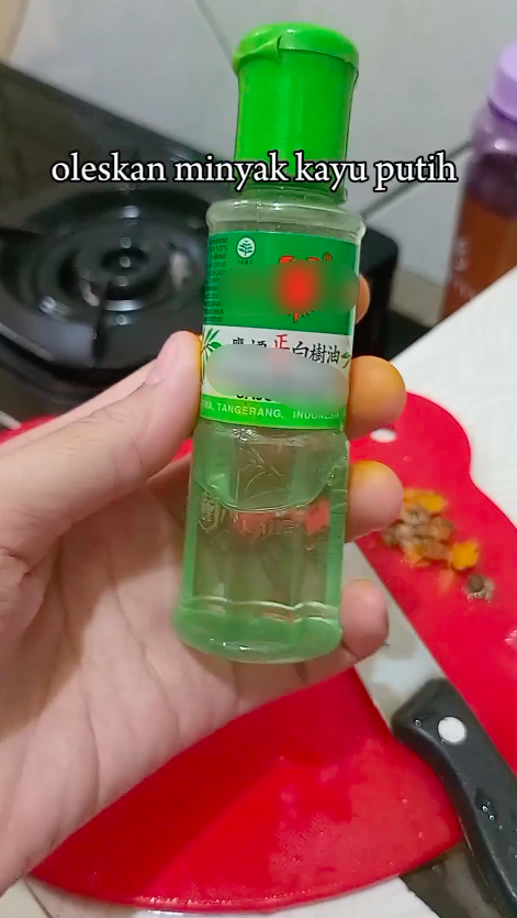 Bukan digosok baking soda, begini trik cepat bersihkan noda kunyit di tangan dan kuku pakai 1 bahan
