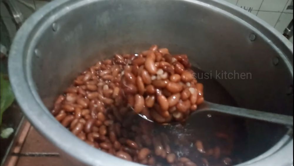 Cuma 12 menit, ini trik merebus kacang merah agar cepat empuk tanpa presto