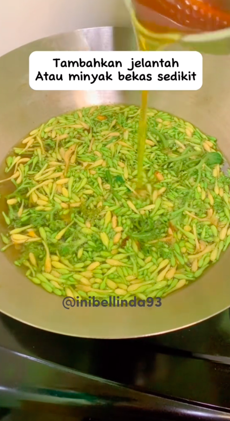 Bukan asam jawa atau tanah liat, ini cara hilangkan rasa pahit bunga pepaya pakai 3 bahan dapur