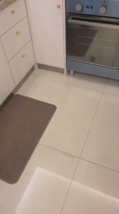 dapur rumah bos skincare Erlyanie © 2024 brilio.net