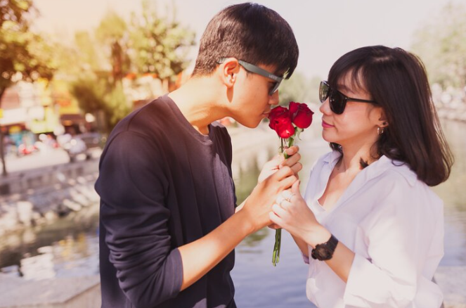 Kata-kata anniversary singkat freepik.com