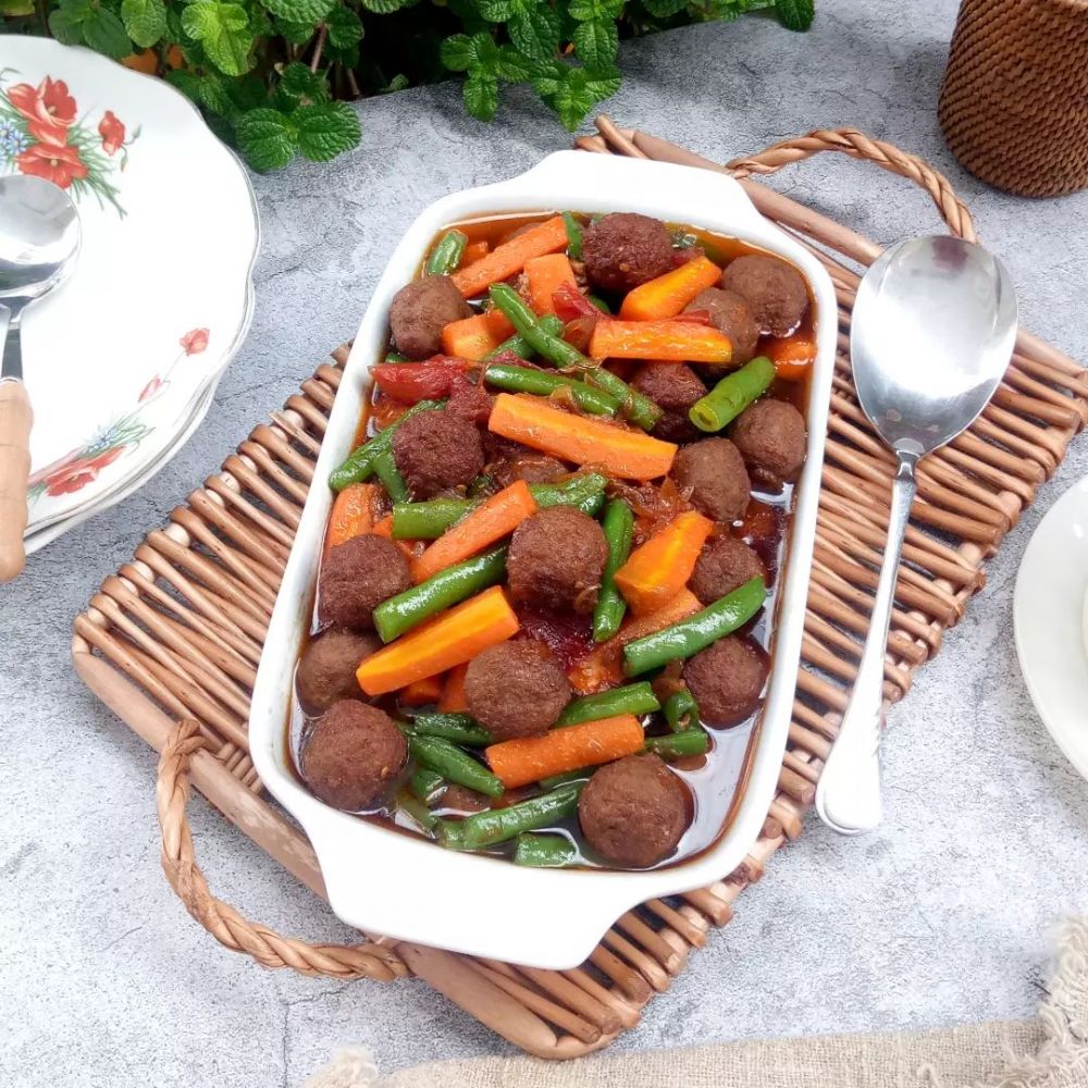 17 Resep masakan daging tanpa santan untuk Lebaran, enak, empuk, dan bumbunya meresap sampai dalam