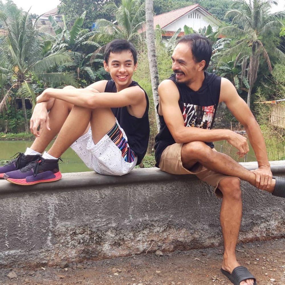 halaman Attar Syach YouTube