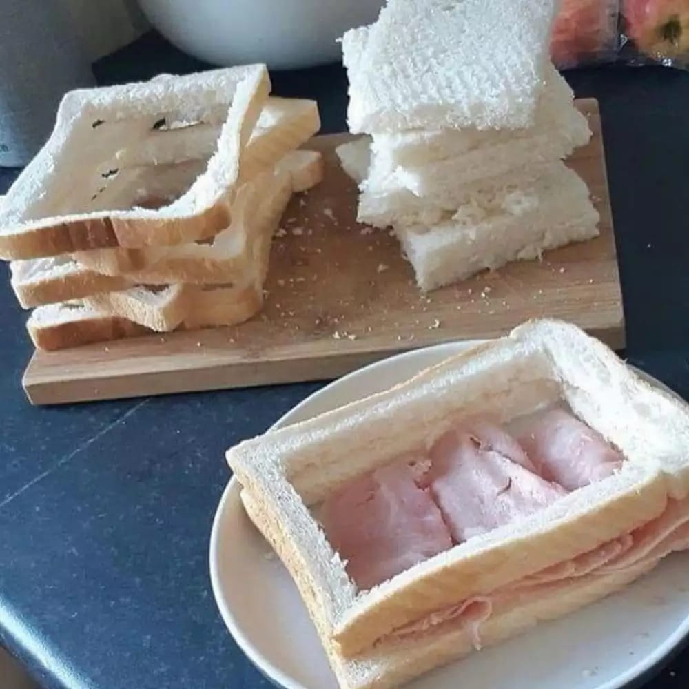 roti nyeleneh abis berbagai sumber roti nyeleneh abis berbagai sumber