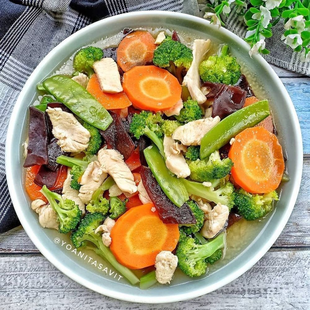 17 Resep ayam campur sayur untuk sahur, empuk, enak, bergizi, dan praktis