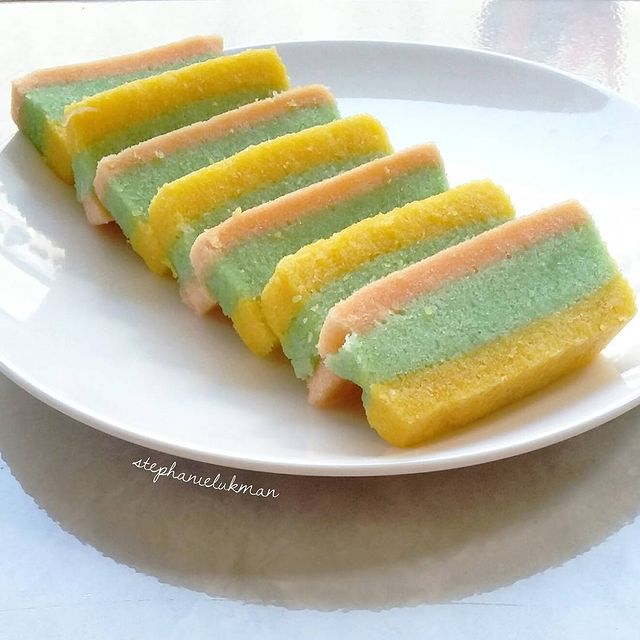 15 Resep kue tanpa oven untuk Lebaran, lembut, enak, dan praktis