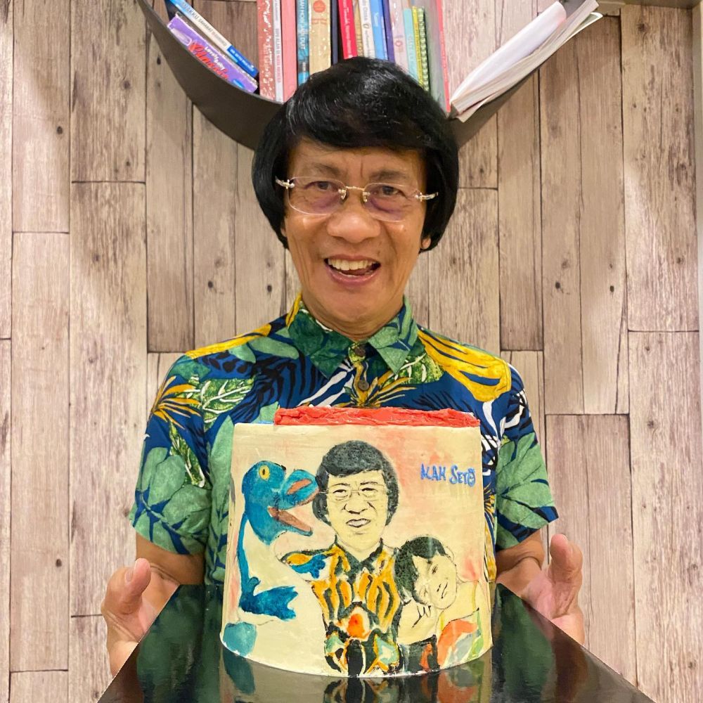 potret terbaru pria plontos kuliah bareng presiden © instagram