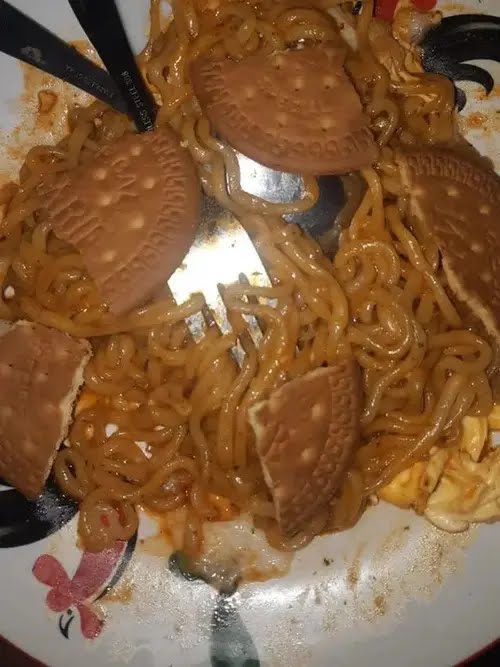 menistakan mi instan berbagai sumber