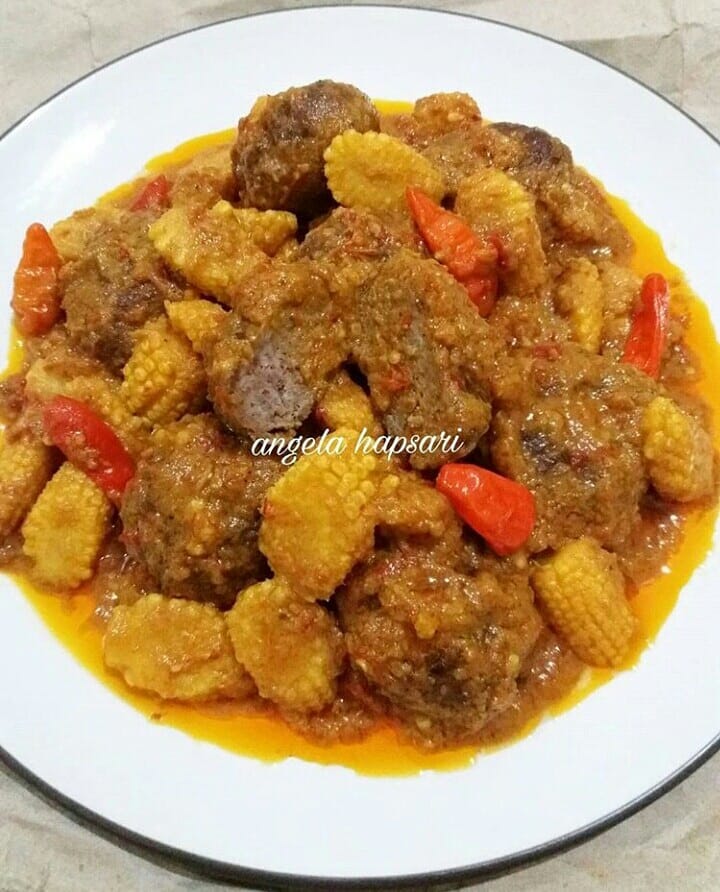 17 Resep bola daging berbagai bumbu untuk sahur, nikmat, simpel, dan menggugah selera