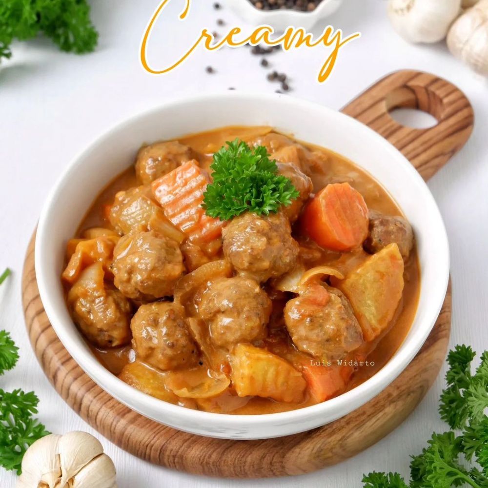 17 Resep bola daging berbagai bumbu untuk sahur, nikmat, simpel, dan menggugah selera