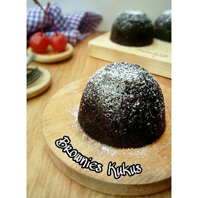 15 Resep kue basah tanpa mixer dan oven untuk Lebaran, legit, simpel, dan bikin nagih