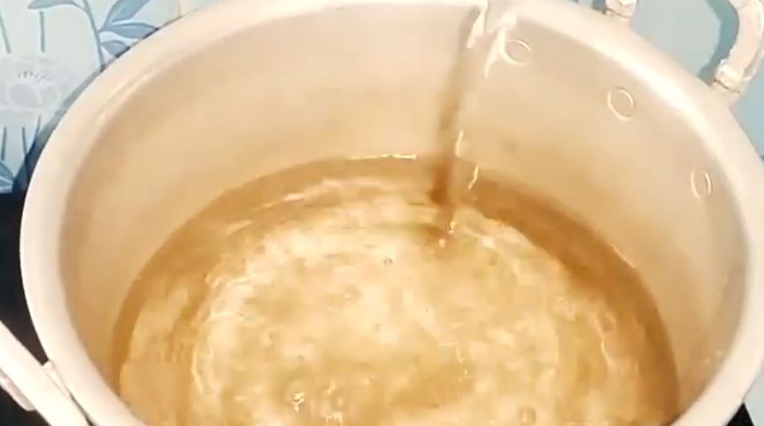 Modal Rp8.000, ini cara ampuh atasi WC mampet tanpa perlu dibongkar cuma pakai 2 bahan dapur