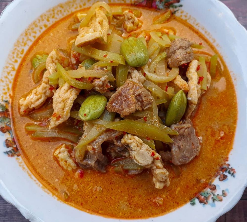 15 Resep lontong sayur sajian Lebaran, istimewa, enak, kuahnya nendang, dan praktis