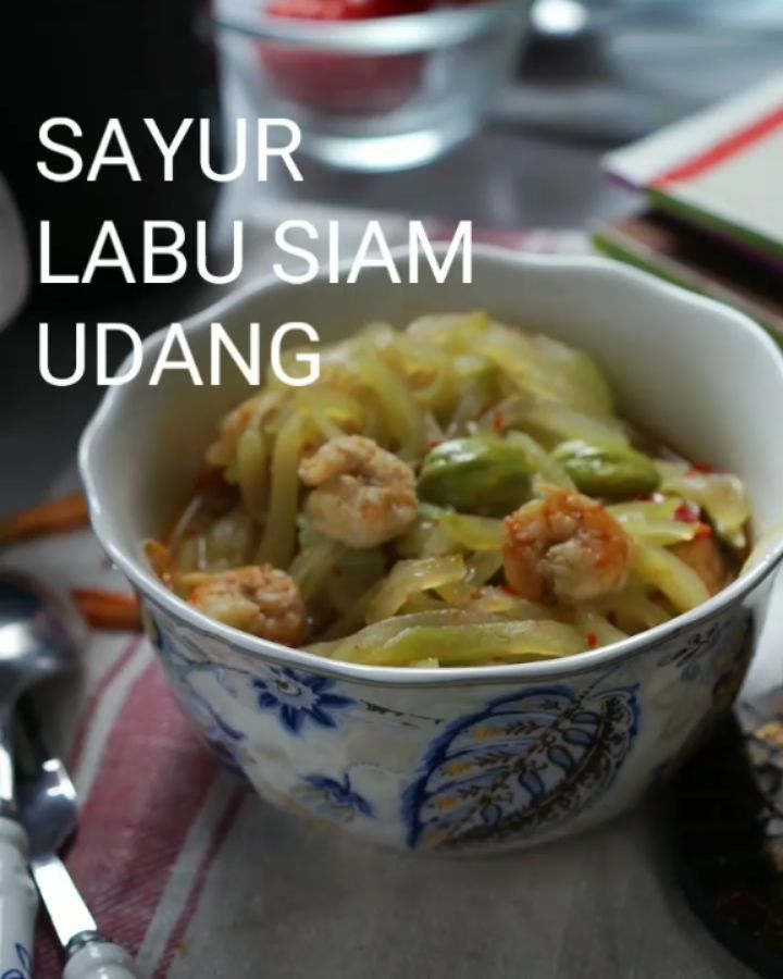 15 Resep lontong sayur sajian Lebaran, istimewa, enak, kuahnya nendang, dan praktis