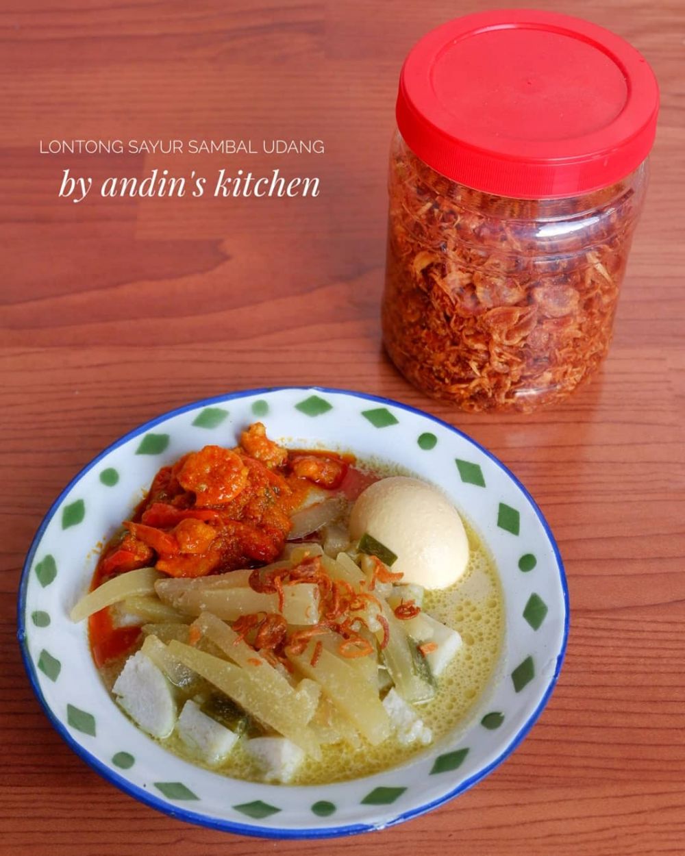 15 Resep lontong sayur sajian Lebaran, istimewa, enak, kuahnya nendang, dan praktis
