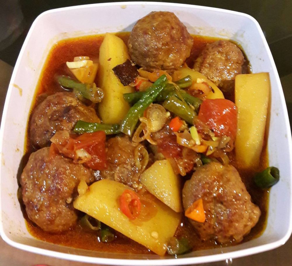 15 Resep semur daging spesial Lebaran, lezat, empuk, dan bumbu meresap