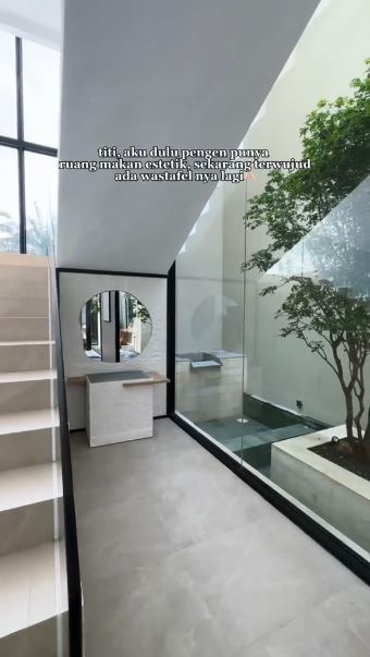 dapur rumah aghnia punjabi © 2024 brilio.net dapur rumah aghnia punjabi © 2024 brilio.net