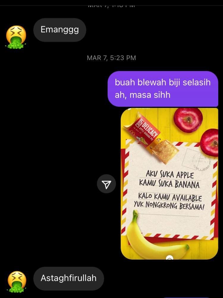 Chat lucu orang berbalas pantun ini bikin capek © X