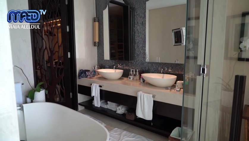 kamar mandi vila Irwan Mussry © YouTube kamar mandi vila Irwan Mussry © YouTube