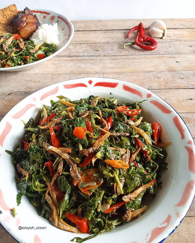 13 Resep olahan daun singkong untuk sahur, enak bergizi, dan menggugah selera
